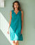Chemise de nuit légère en voile de coton effet plumetis, sans manches (émeraude)