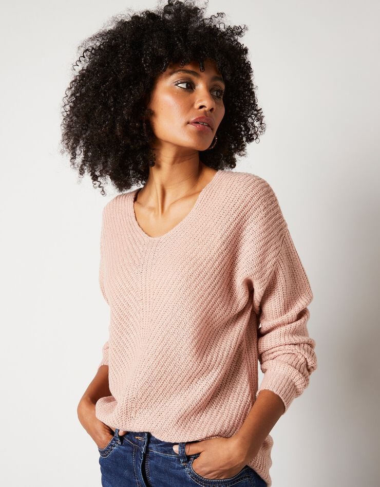 Pull col V, maille anglaise toucher mohair (rose poudré)