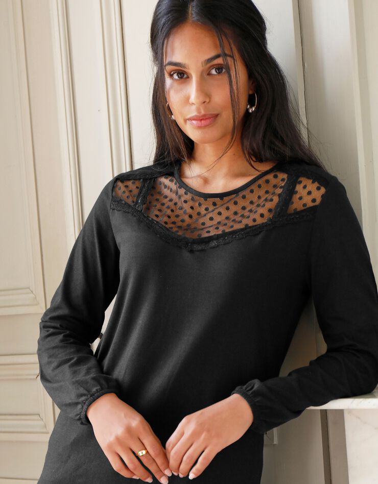 Tee-shirt uni plastron plumetis et dentelle (noir) Tee-shirt uni plastron plumetis et dentelle (noir)