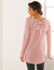 Pull dos lacé (rose poudré)