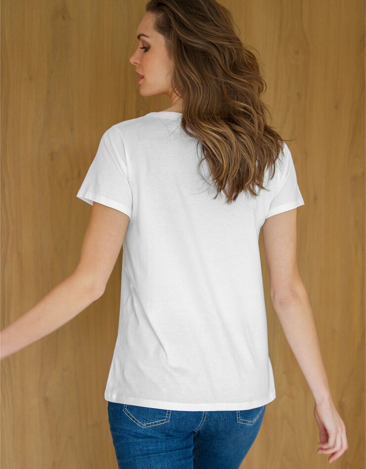 Tee-shirt uni broderie coeur manches courtes (blanc) Tee-shirt uni broderie coeur manches courtes (blanc)
