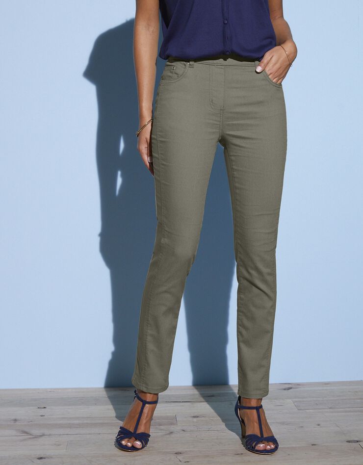 Pantalon stretch coutures affinantes (kaki) Pantalon stretch coutures affinantes (kaki)