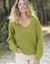 Pull  col V maille anglaise ajourée (vert mousse)
