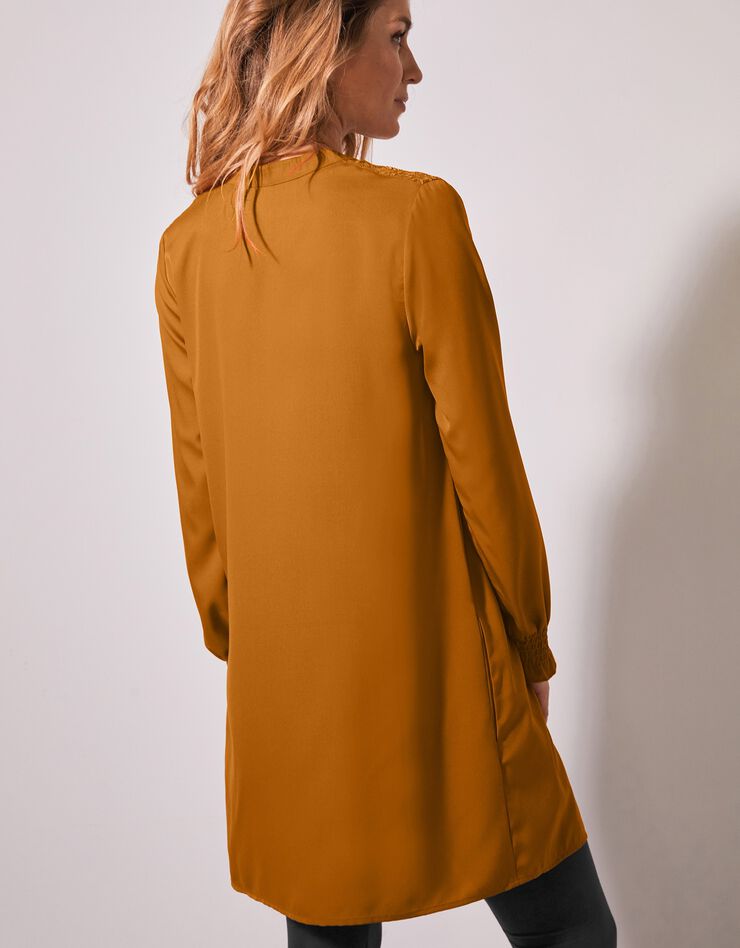 Tunique dentelle manches longues unie (caramel) Tunique dentelle manches longues unie (caramel)