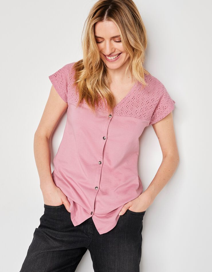 Tee-shirt boutonné, broderie anglaise (rose grisé) Tee-shirt boutonné, broderie anglaise (rose grisé)
