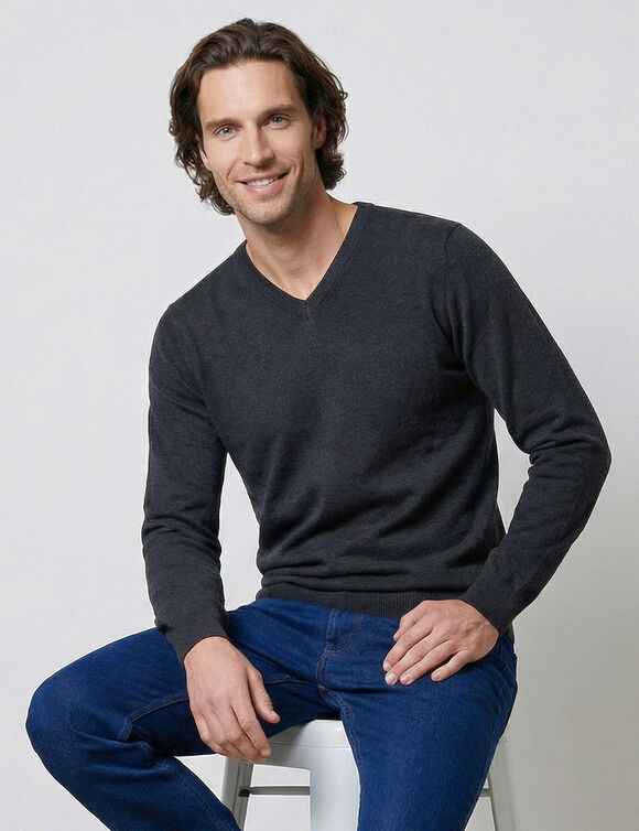 Pull col V 80% laine (anthracite)