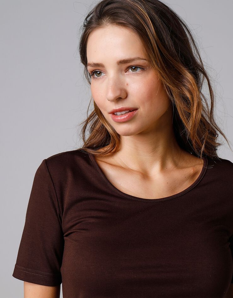 Tee-shirt manches courtes chaleur seconde peau (chocolat) Tee-shirt manches courtes chaleur seconde peau (chocolat)