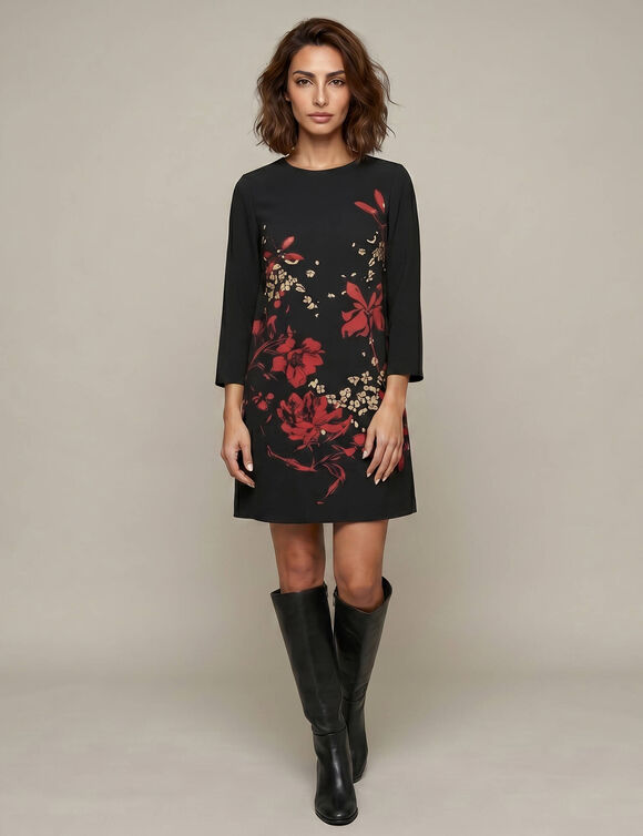 Robe col rond manches 7/8&egrave;me pagodes, cr&ecirc;pe imprim&eacute; fleurs (noir / rouge)
