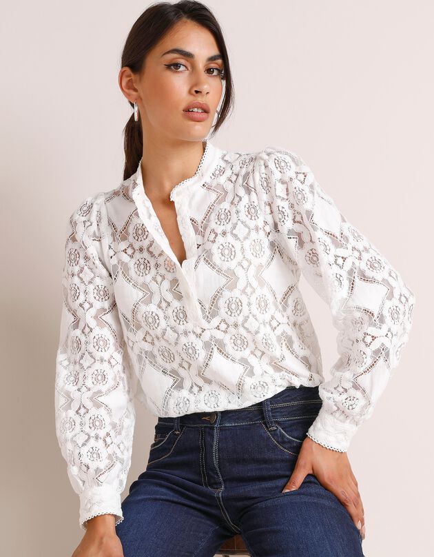 Blouse boutonnée unie dentelle graphique (écru)