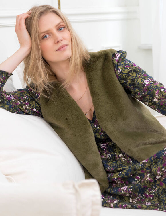 Veste sans manches en fausse fourrure  (vert olive)