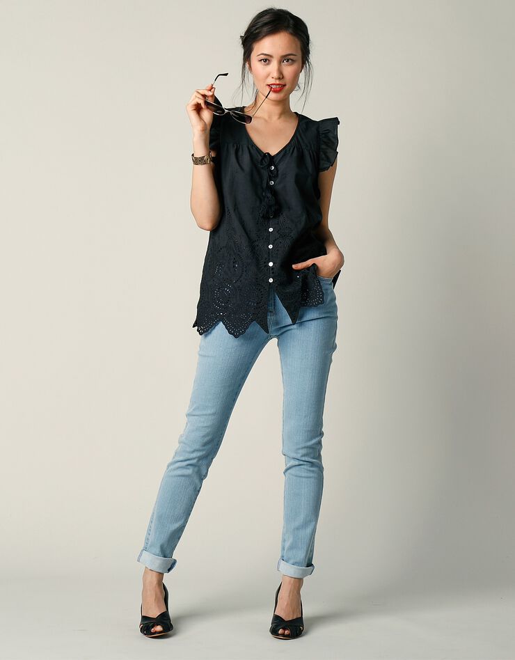 Blouse col V boutonnée unie, broderie anglaise (noir) Blouse col V boutonnée unie, broderie anglaise (noir)