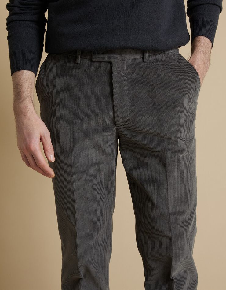 Pantalon velours taille élastiquée sans pince (gris) Pantalon velours taille élastiquée sans pince (gris)