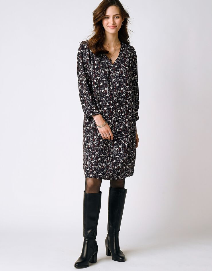 Robe housse imprimée détails matelassés, crêpe (indigo / écru) Robe housse imprimée détails matelassés, crêpe (indigo / écru)
