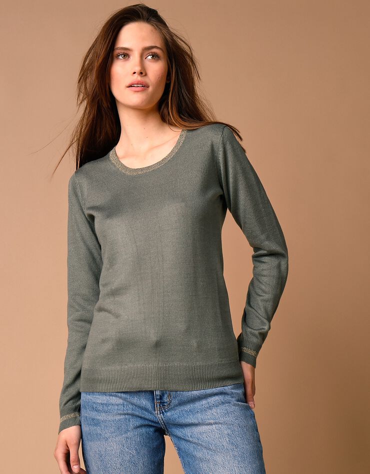 Pull col rond détails brillants, toucher cachemire (kaki) Pull col rond détails brillants, toucher cachemire (kaki)