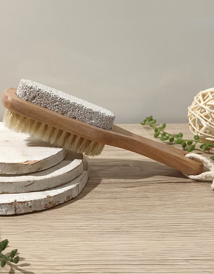 Brosse pieds 2 en 1 (bois) Brosse pieds 2 en 1 (bois)