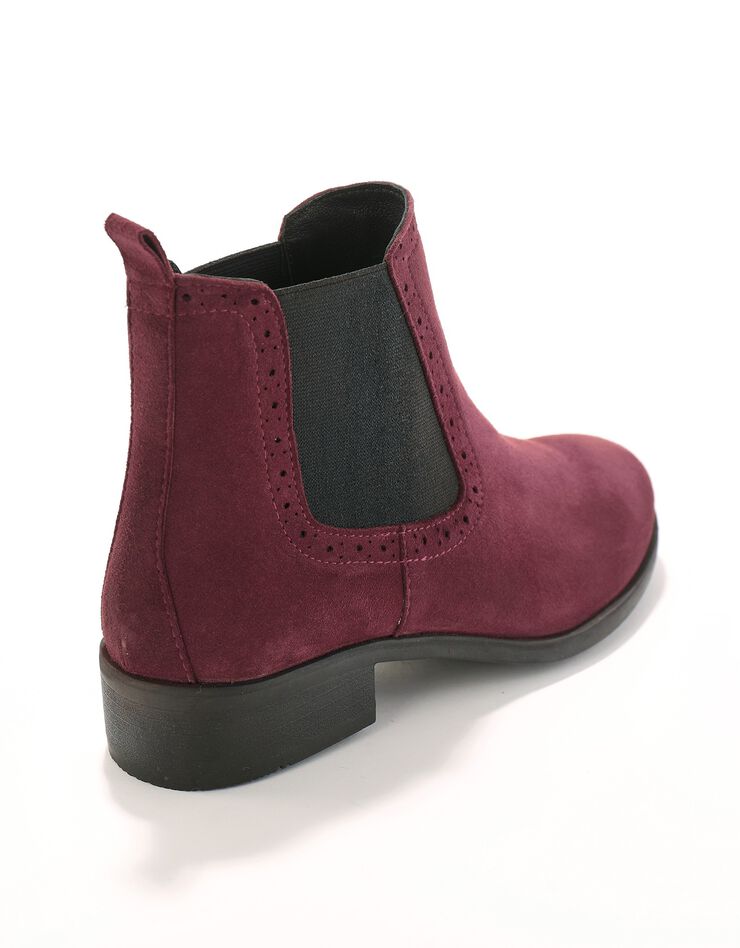 Boots élastiquées perforées Chelsea en croûte de cuir (prune) Boots élastiquées perforées Chelsea en croûte de cuir (prune)