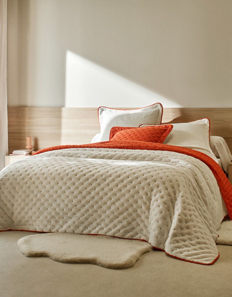 Couvre-lit réversible microfibre matelassée/sherpa (terracotta)
