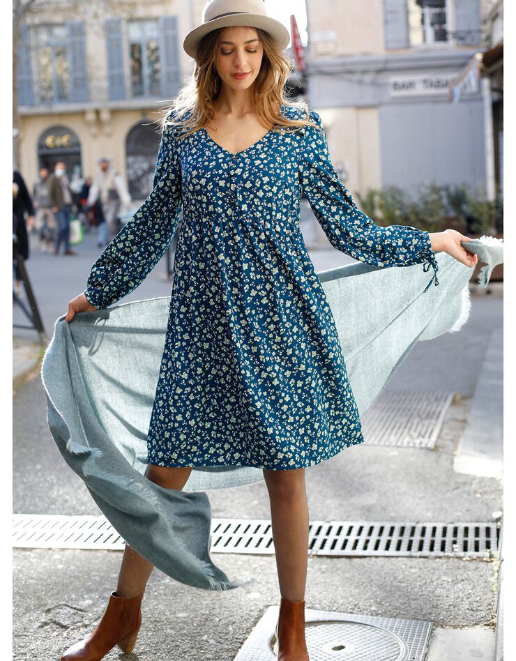 Robe évasée imprimée manches longues blousantes (bleu / vert) Robe évasée imprimée manches longues blousantes (bleu / vert)