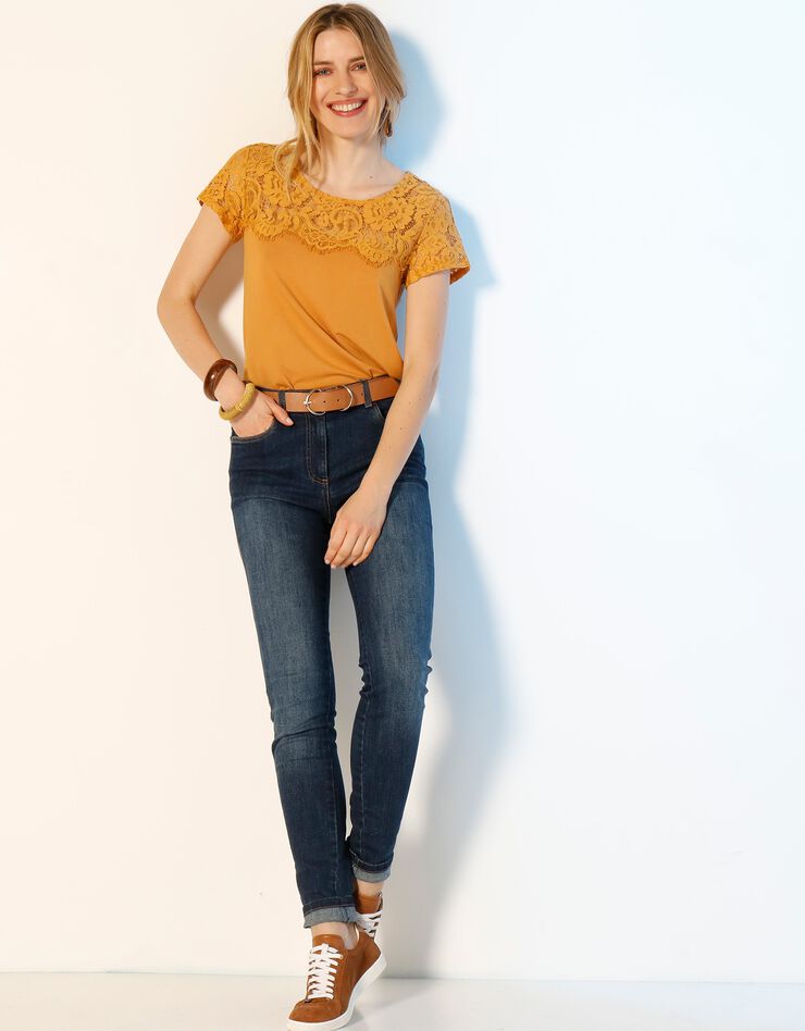 Tee-shirt dentelle col rond manches courtes (miel) Tee-shirt dentelle col rond manches courtes (miel)