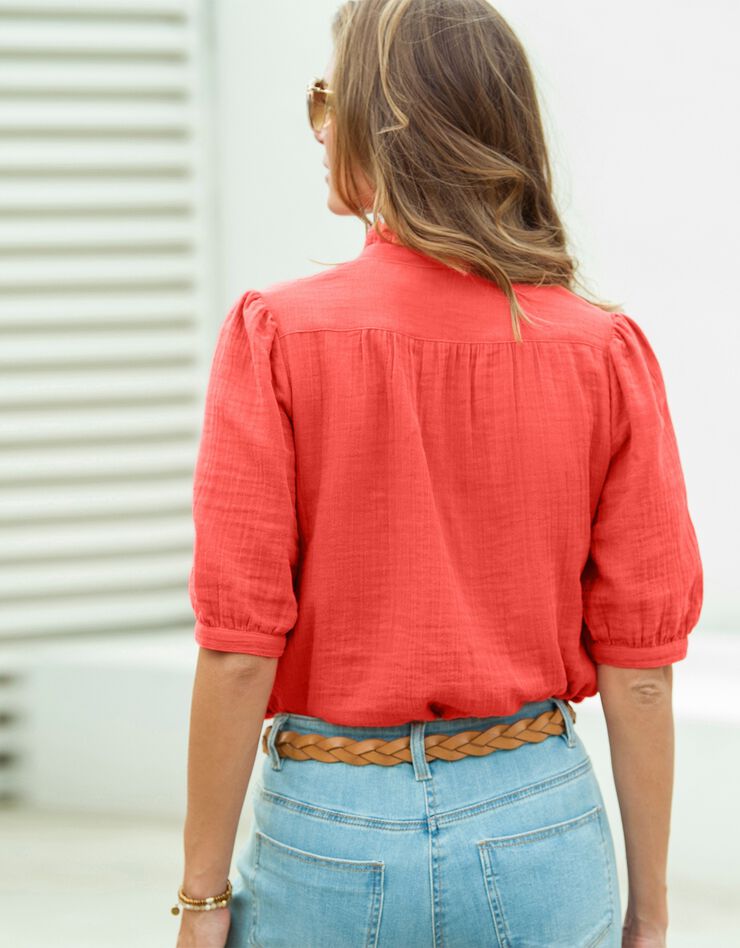 Blouse boutonnée unie détails broderie, gaze de coton (paprika) Blouse boutonnée unie détails broderie, gaze de coton (paprika)