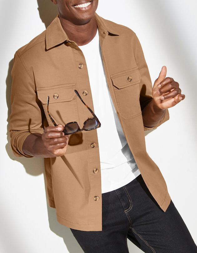 Surchemise unie boutonnée en twill (marron clair)