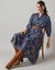 Robe longue taille élastiquée, crêpe imprimé (bleu)