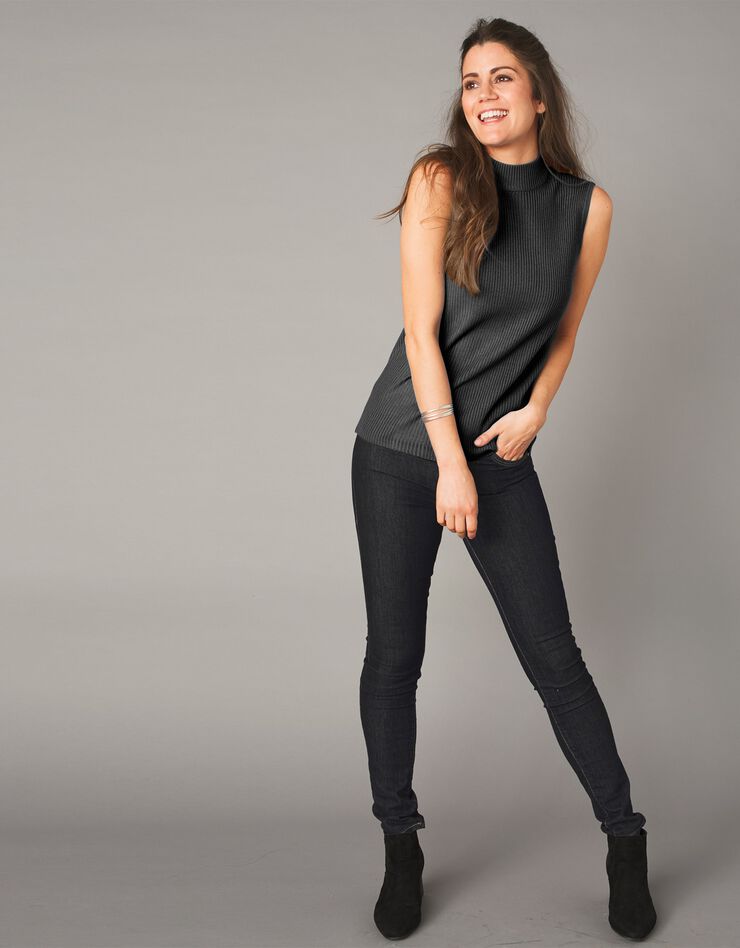Pull sans manches maille côtelée (noir) Pull sans manches maille côtelée (noir)