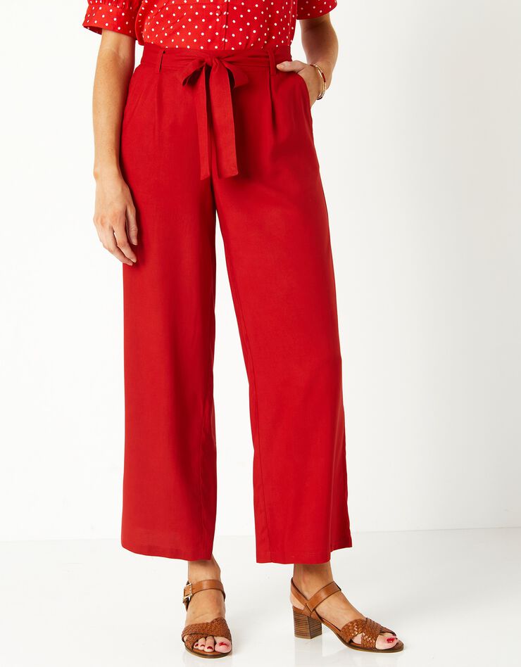 Pantalon raccourci large uni (rouge) Pantalon raccourci large uni (rouge)
