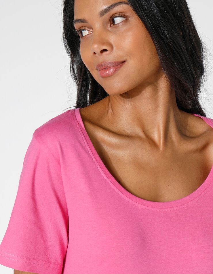 Tee-shirt uni col rond en coton bio(1), éco-responsable (rose) Tee-shirt uni col rond en coton bio(1), éco-responsable (rose)