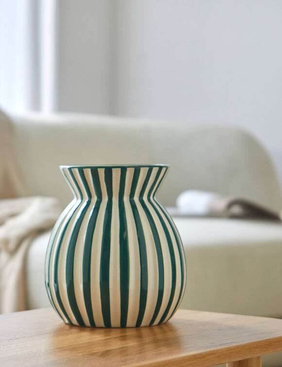Vase en c&eacute;ramique, &agrave; rayures  (vert / blanc)