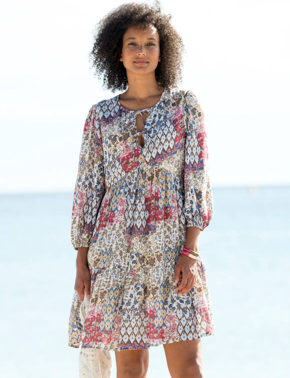 Robe évasée à volant, imprimé (écru / bleu)