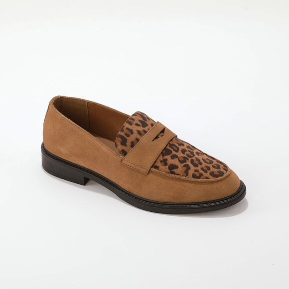 Mocassins motif l&eacute;opard (marron)