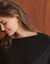 Robe pull longue, manches coudes, maille fine (noir)