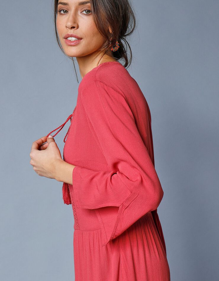 Robe longue unie manches 3/4 fendues, crépon (bois de rose)