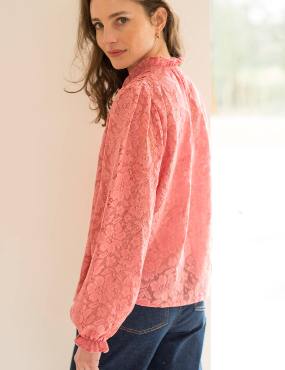 Chemisier Lypsy Bleu Satin Fleuri - Manches "cold Shoulder" - Taille 8 - Occasion Très Bon état