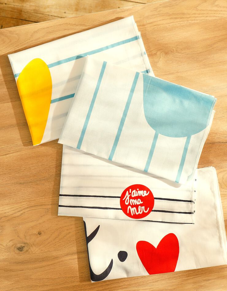 Tissu cadeau furoshiki imprimé taille S, lot de 4 - collection upcycling (rayé) Tissu cadeau furoshiki imprimé taille S, lot de 4 - collection upcycling (rayé)