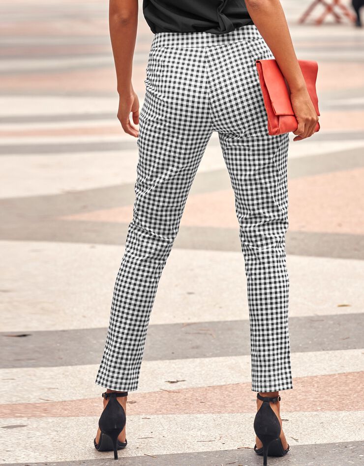 Pantalon à carreaux 7/8ème fuselé (noir / blanc) Pantalon à carreaux 7/8ème fuselé (noir / blanc)