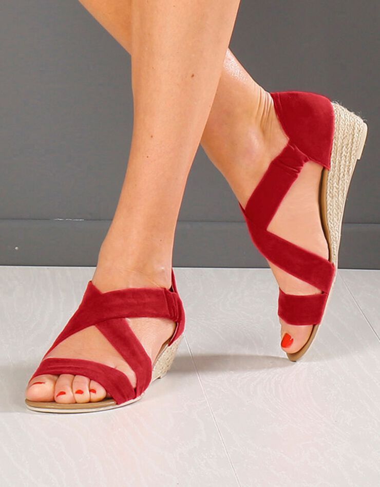 Sandales compensées élastiquées dessus microfibre effet suédine (rouge)