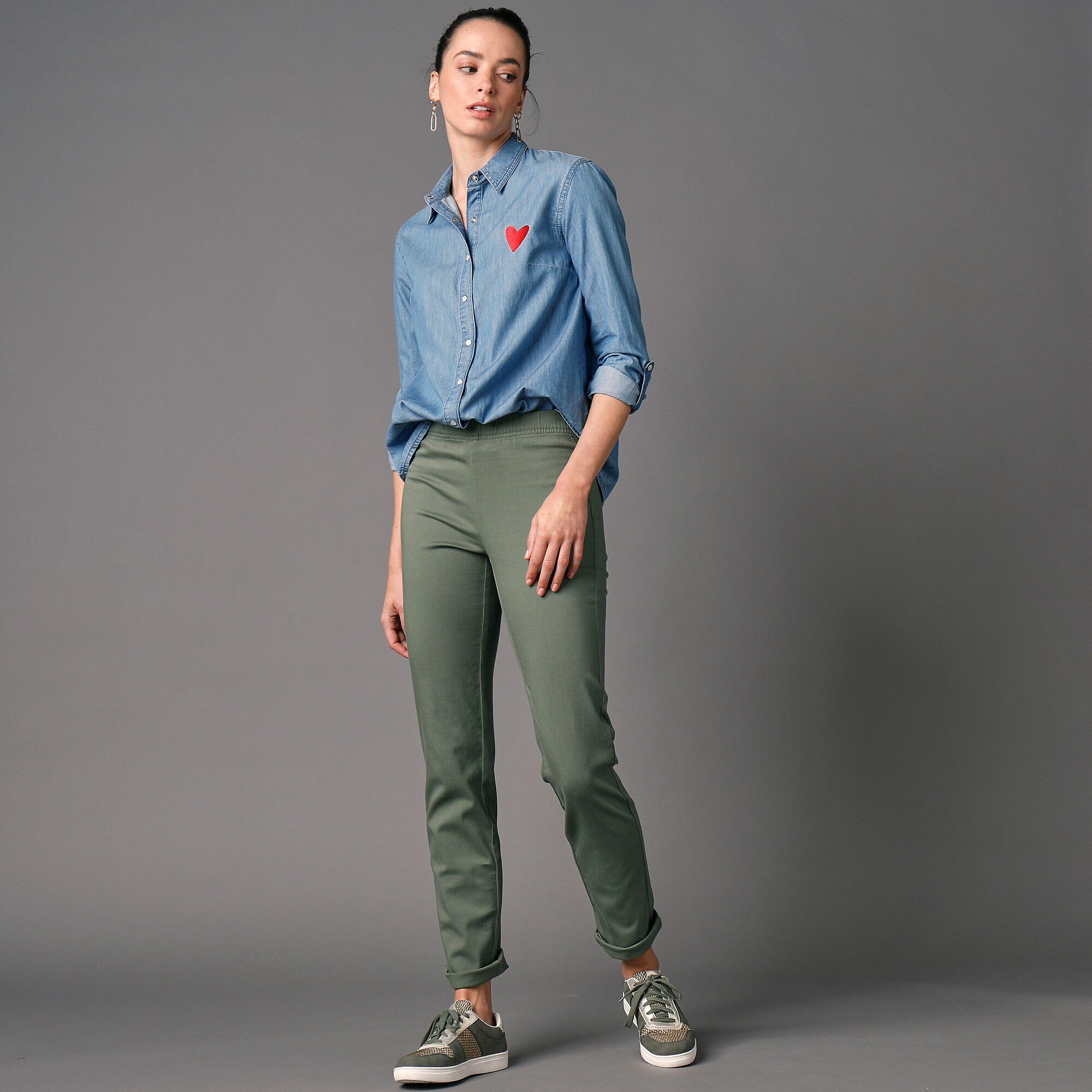 Pantalon sculptant effet ventre plat taille lastiqu e vert mousse Blancheporte