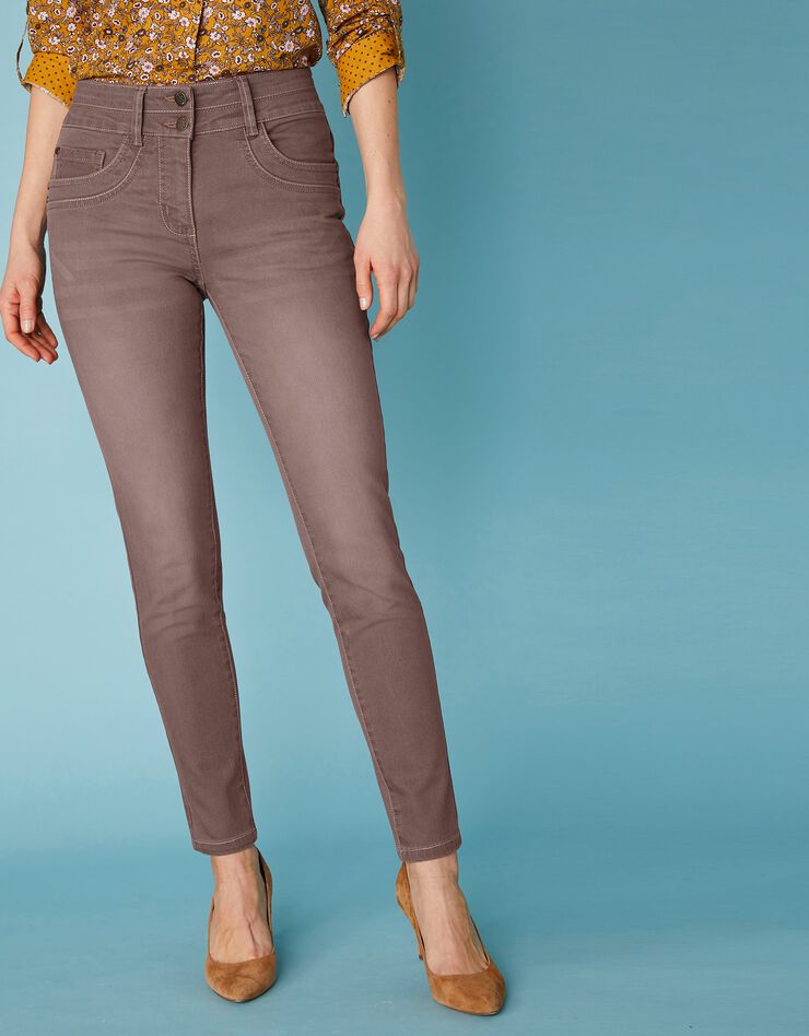 Jean 7/8ème fuselé couleur stretch (taupe) Jean 7/8ème fuselé couleur stretch (taupe)