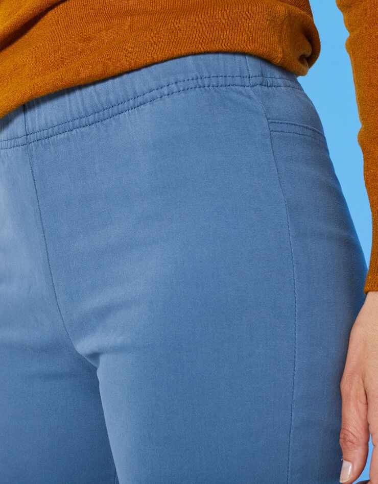 Pantalon sculptant effet ventre plat taille élastiquée (bleu grisé) Pantalon sculptant effet ventre plat taille élastiquée (bleu grisé)