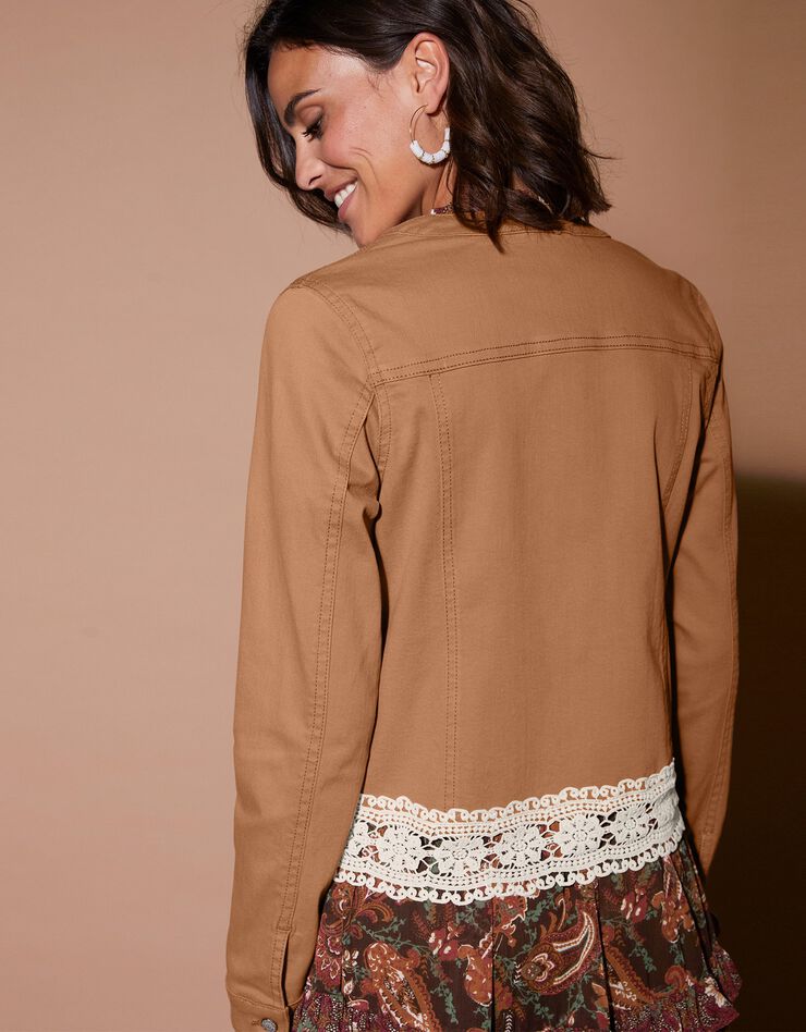 Veste col rond macramé (caramel) Veste col rond macramé (caramel)