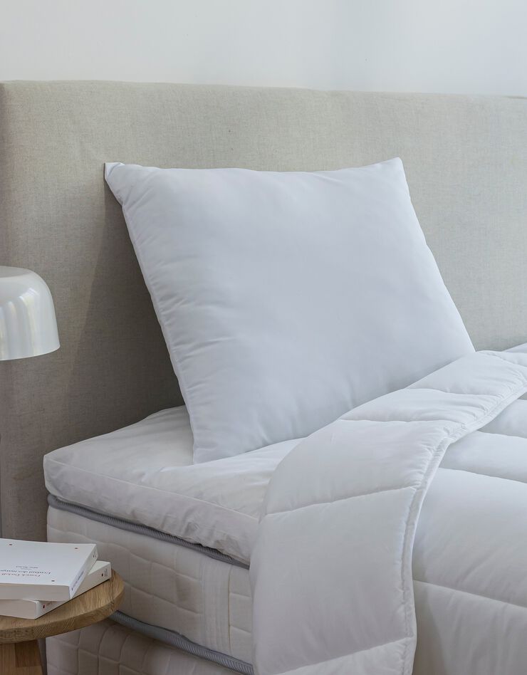 Oreiller microfibre, confort médium (blanc)