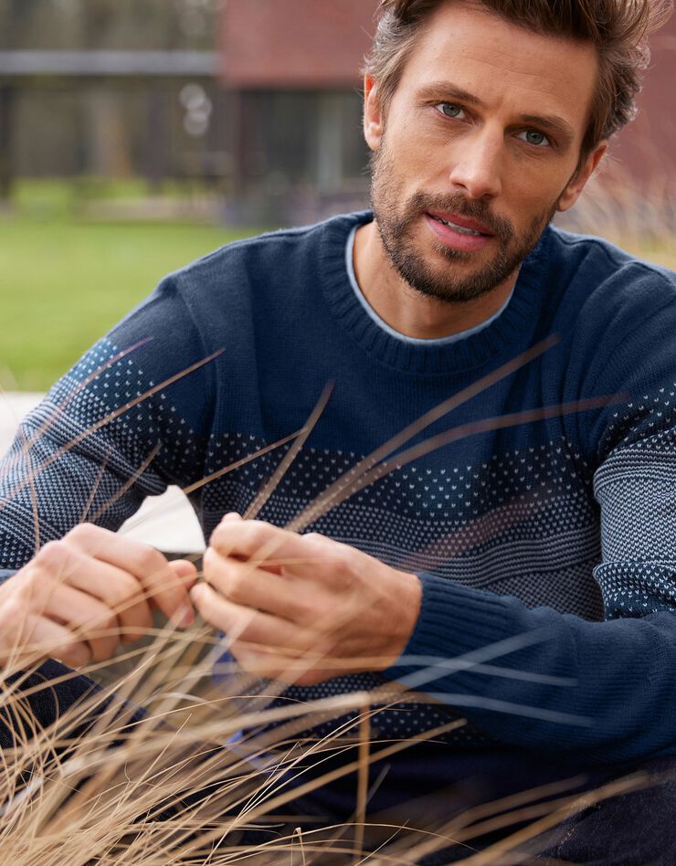Pull jacquard en laine mélangée (marine) Pull jacquard en laine mélangée (marine)