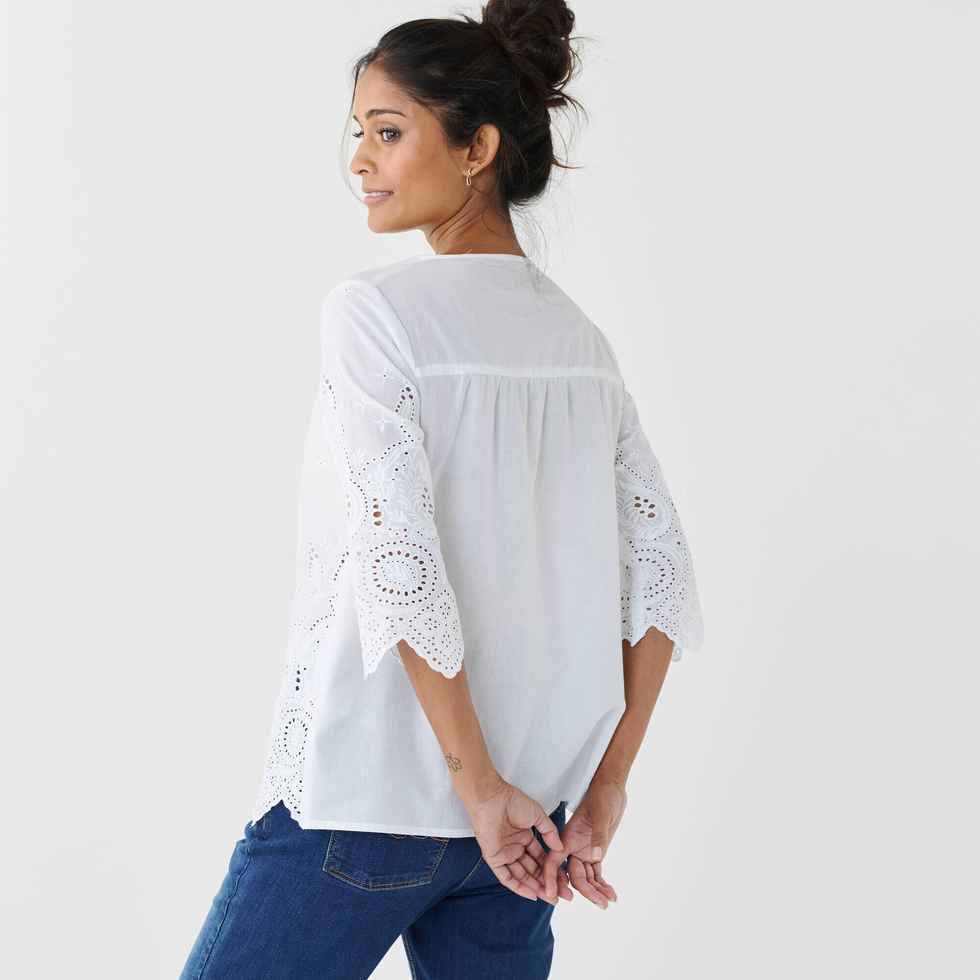 Haut Per Una Blanc Brodé à Manches Courtes - Taille UK 18 - Occasion Très Bon état