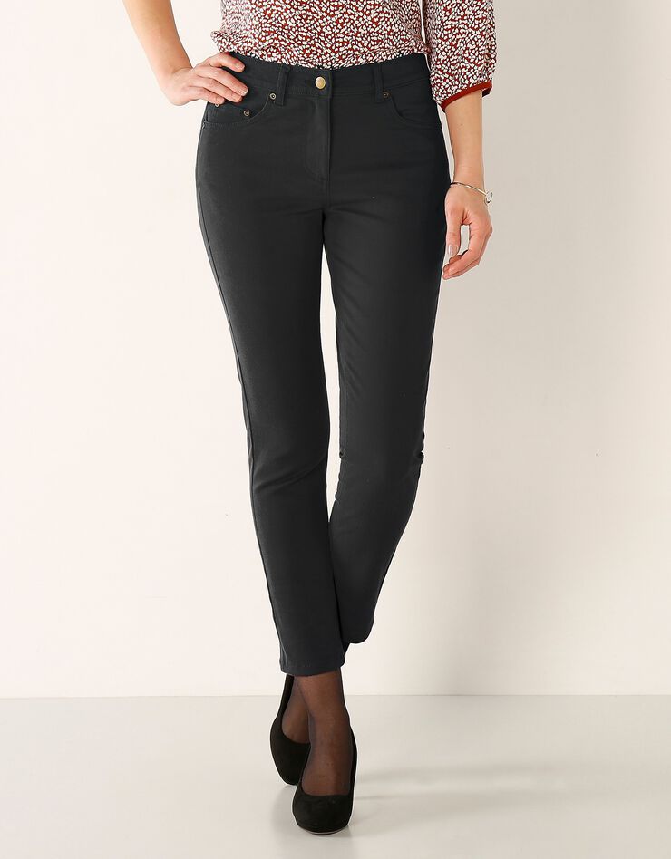 Pantalon 7/8ème fuselé stretch (noir) Pantalon 7/8ème fuselé stretch (noir)