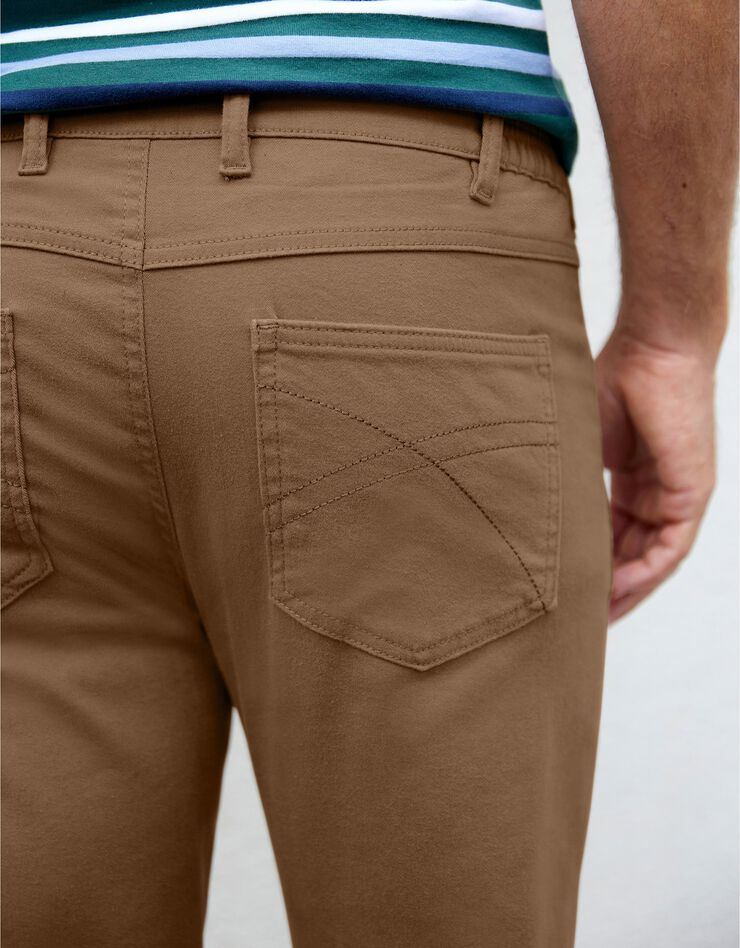 Pantalon droit 5 poches twill coton extensible (marron clair)