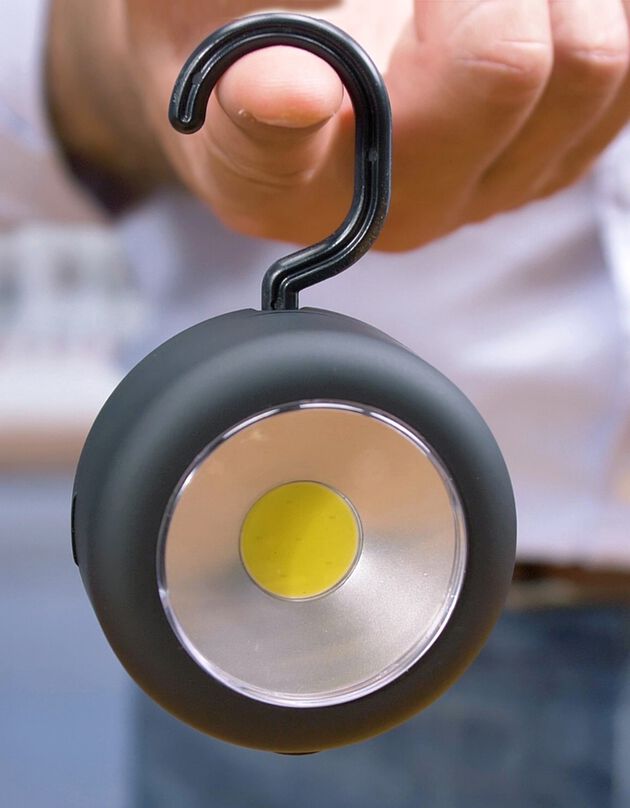 Lampe LED ultra puissante (noir) Lampe LED ultra puissante (noir)