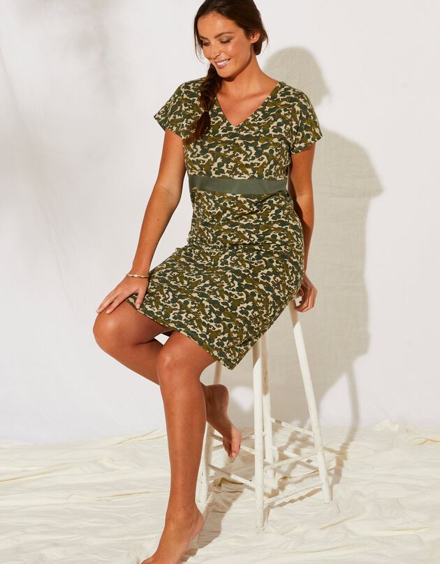 Chemise de nuit imprimé animalier (kaki) Chemise de nuit imprimé animalier (kaki)