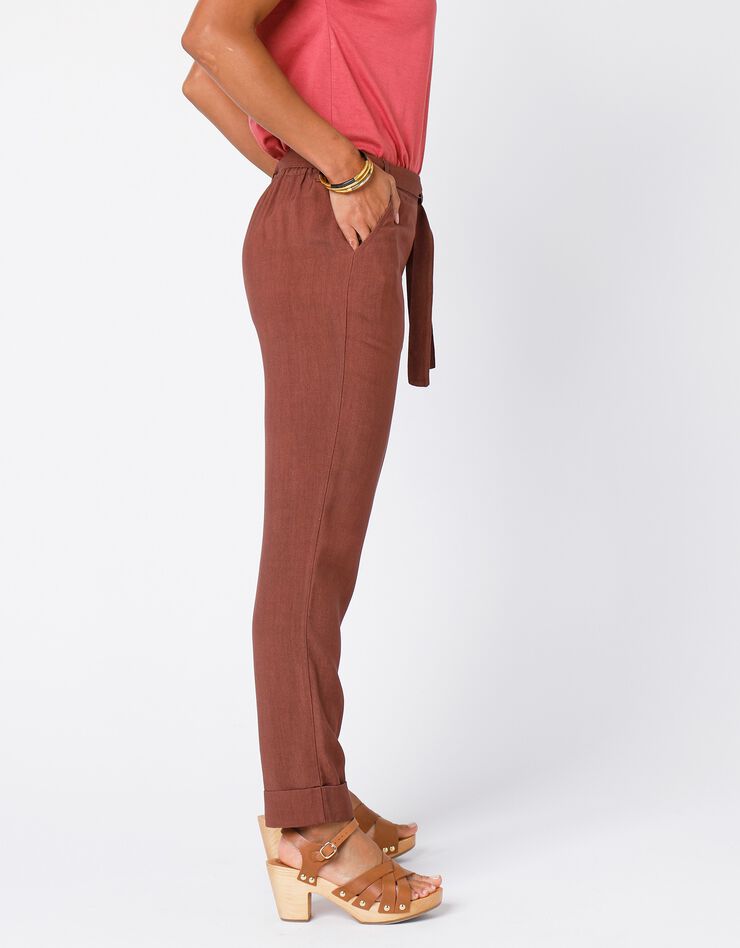 Pantalon 7/8ème fuselée uni, tissu fluide (marron glacé) Pantalon 7/8ème fuselée uni, tissu fluide (marron glacé)